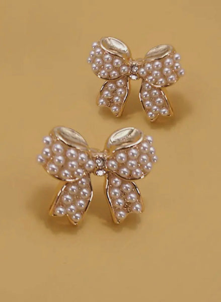Mini Pearl Bow Earring