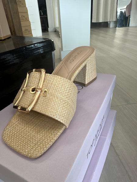 Olivia Heel